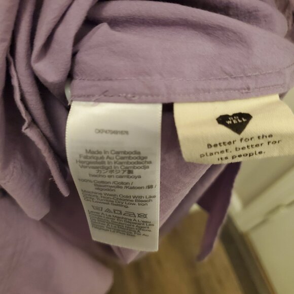 Women's Madewell Blouse, Button, long Sleeve, Purple, Size L, Pocket on front. - Picture 4 of 4